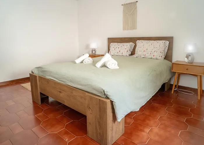 Dolceplace - Near The With Balcony & Sea View Apartman